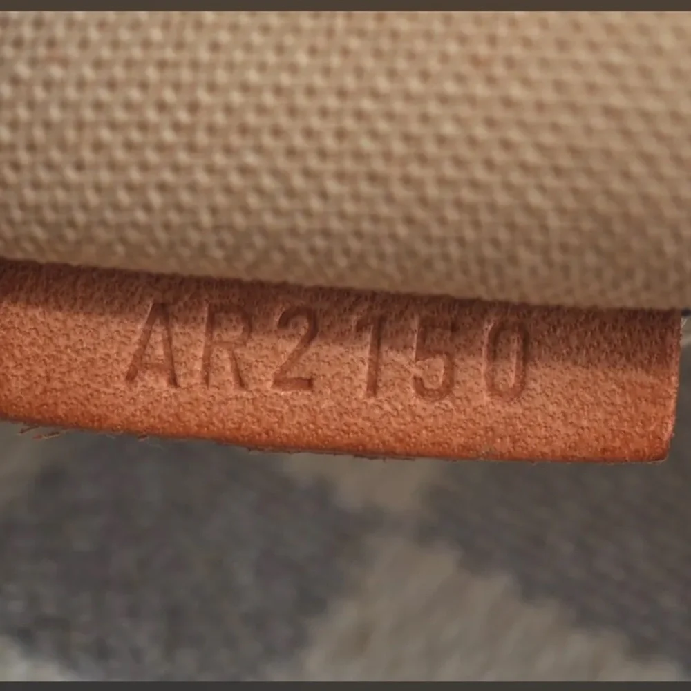 SOLD Bundle Louis Vuitton Damier Azur Totally MM Tote Bag & Matching Wallet - Picture 11 of 16